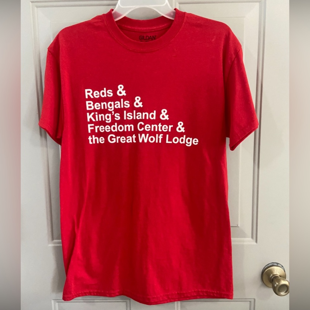 Gildan Red Graphic Tee with White Text
